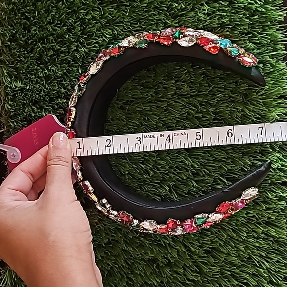 Gorgeous jeweled headband - Picture 11 of 11